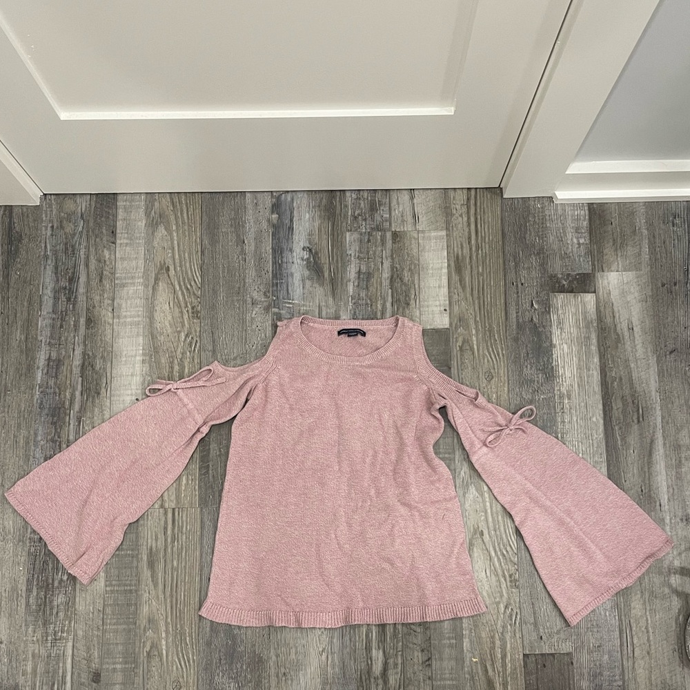 American Eagle Pink Sweater with Shoulder Cut-outs
